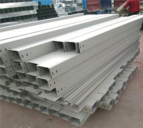 梯式電纜橋架廠家概覽與選擇指南